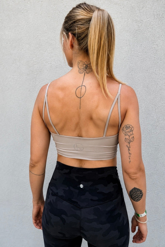 DUAL STRAP PERFORMANCE TOP