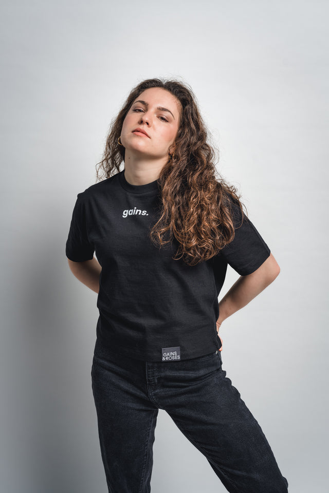 Female boxy cropped t-shirt