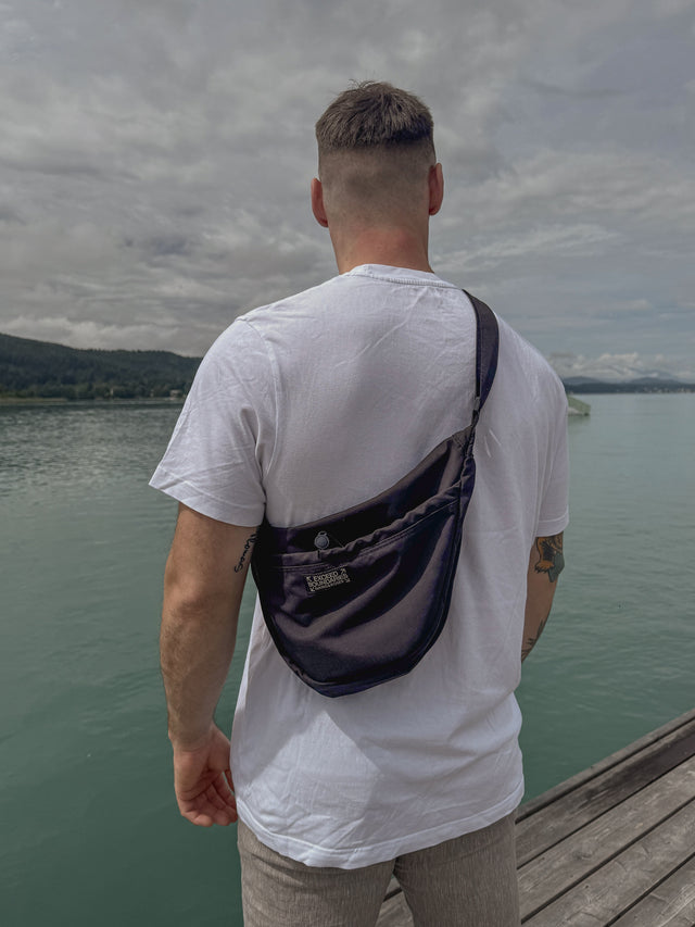 Gains and Roses Crossbody Bag