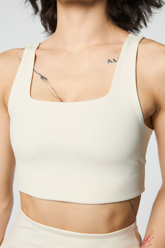Tommy Bra